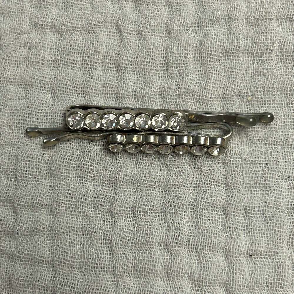 Assorted Vintage-Style Decorative Hair Combs and Clips Set - Picture 6 of 12